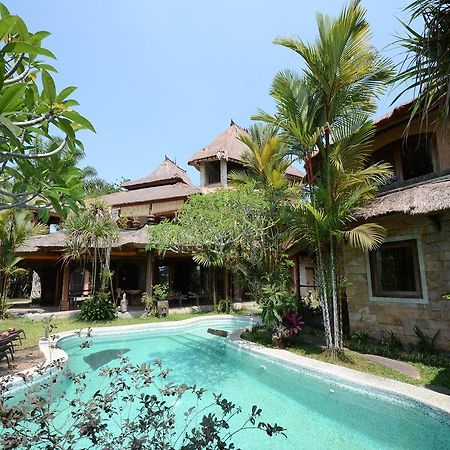Saudara Home Ubud Esterno foto