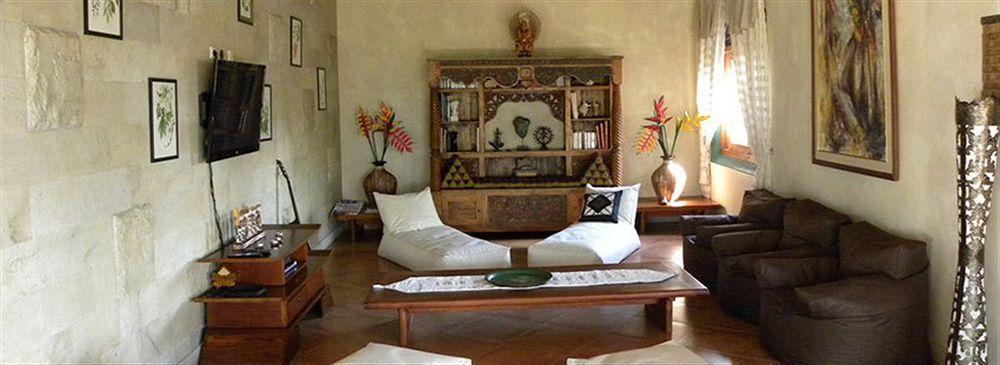 Saudara Home Ubud Esterno foto