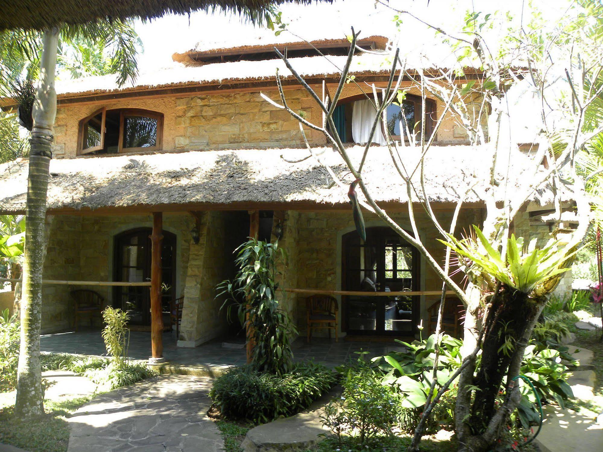 Saudara Home Ubud Esterno foto