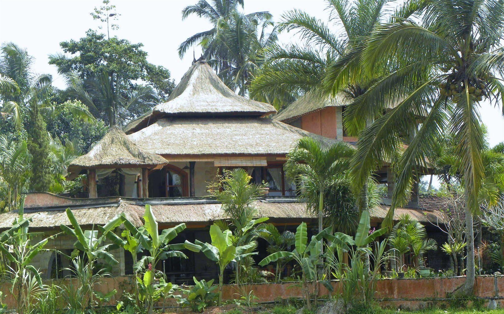 Saudara Home Ubud Esterno foto