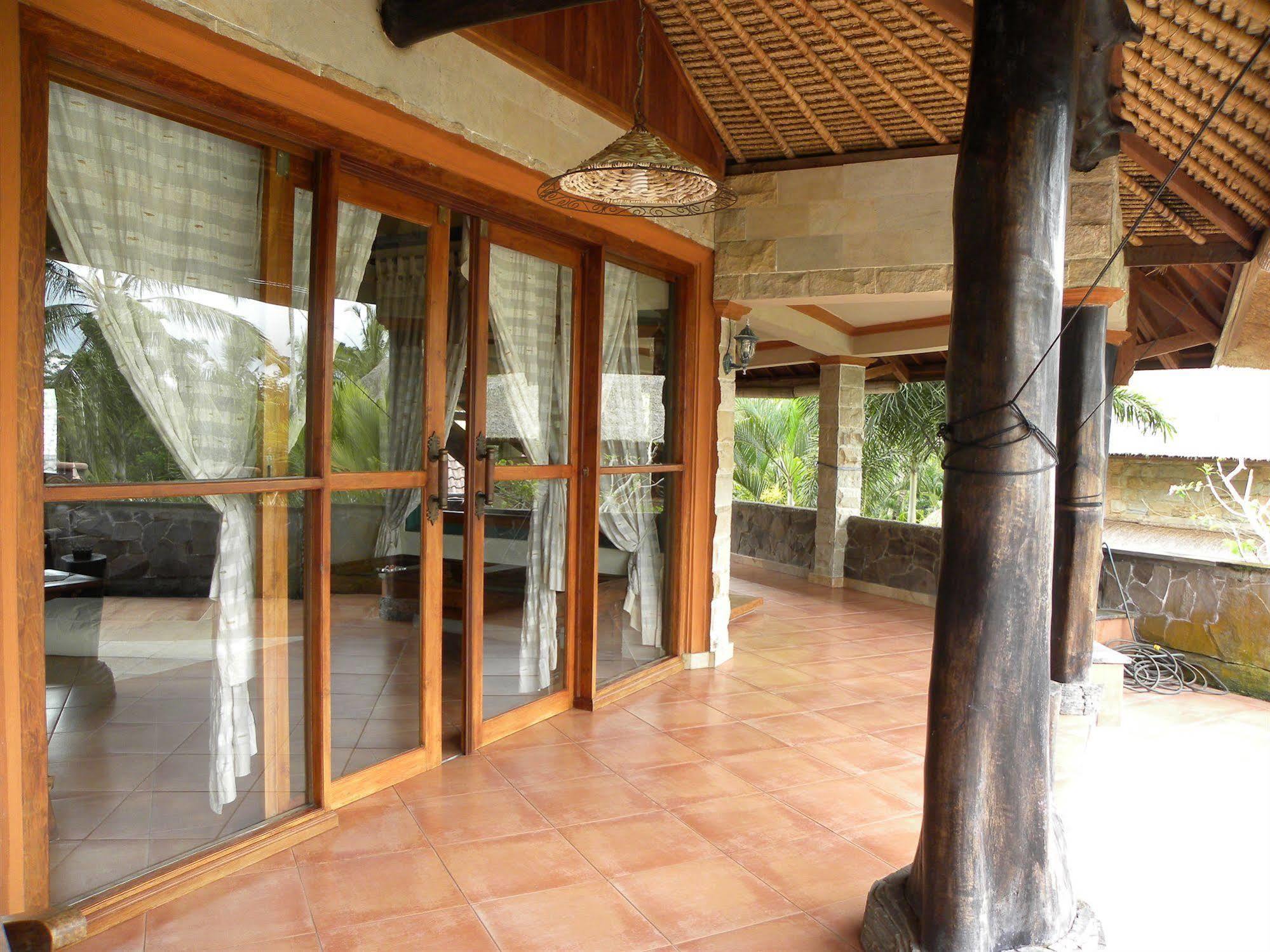 Saudara Home Ubud Esterno foto