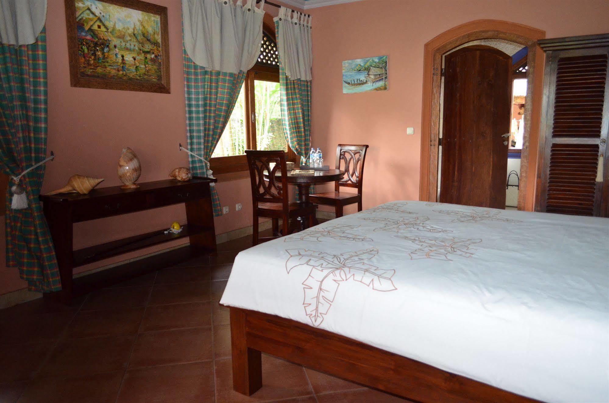 Saudara Home Ubud Esterno foto