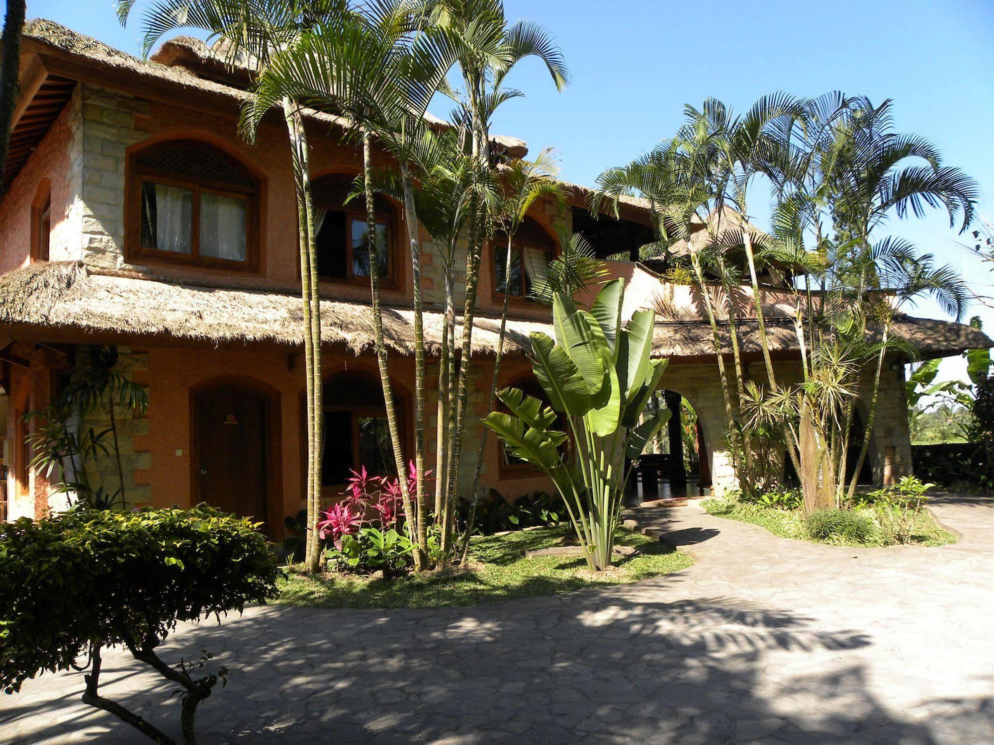 Saudara Home Ubud Esterno foto