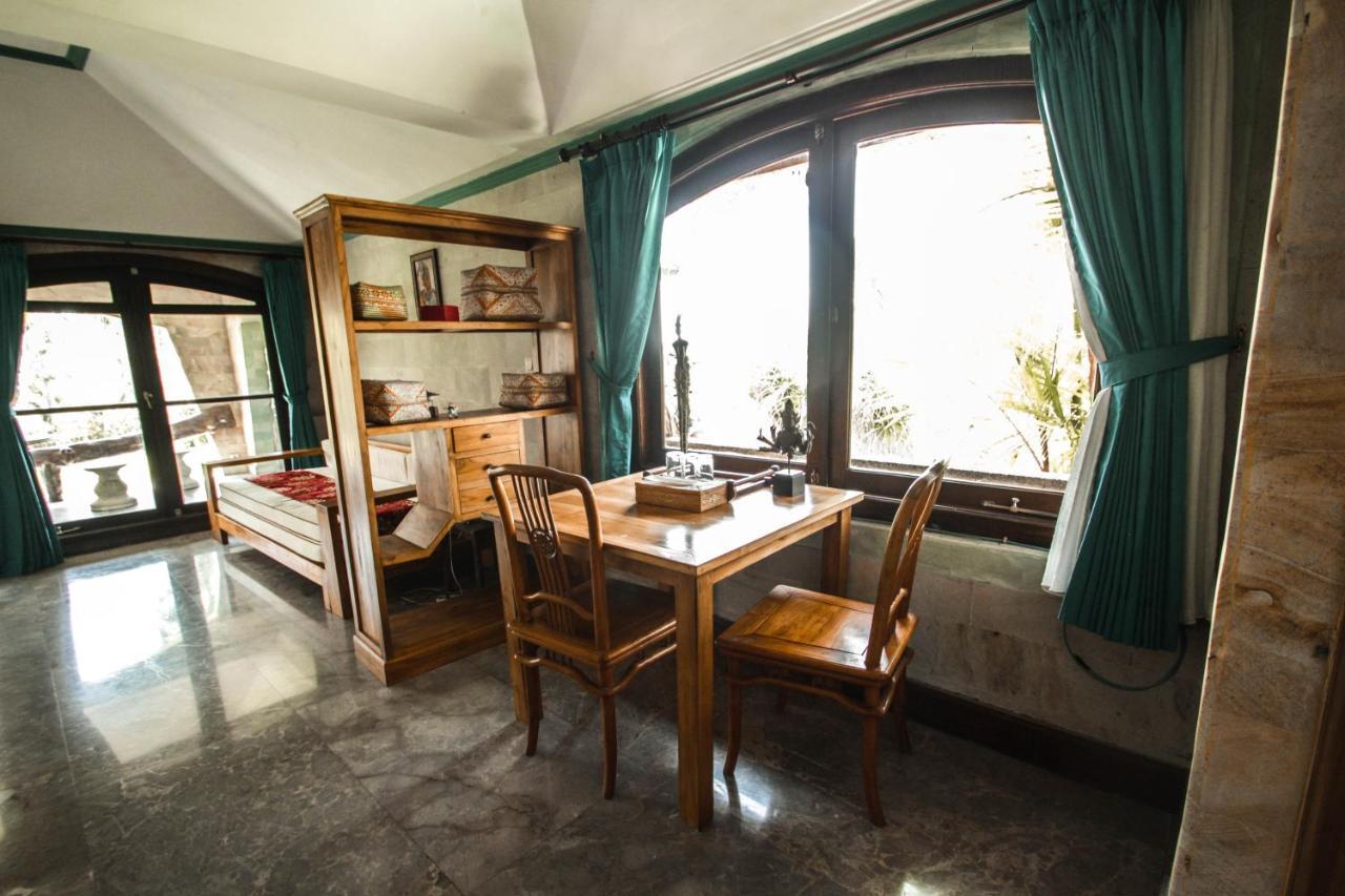 Saudara Home Ubud Esterno foto